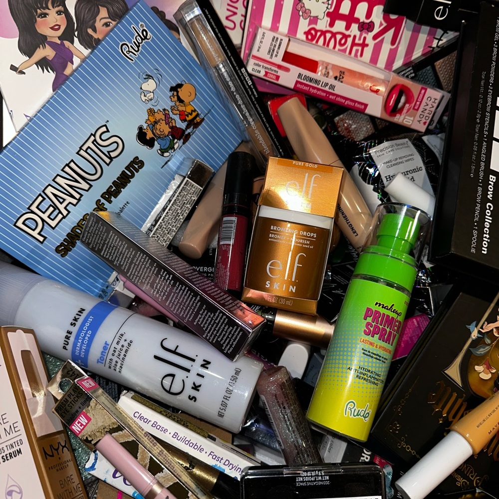 Mini drugstore makeup dip